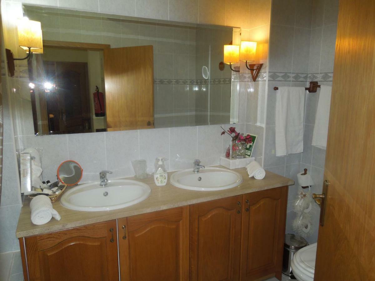 Borges Pimentel Apartment Ponta Delgada المظهر الخارجي الصورة